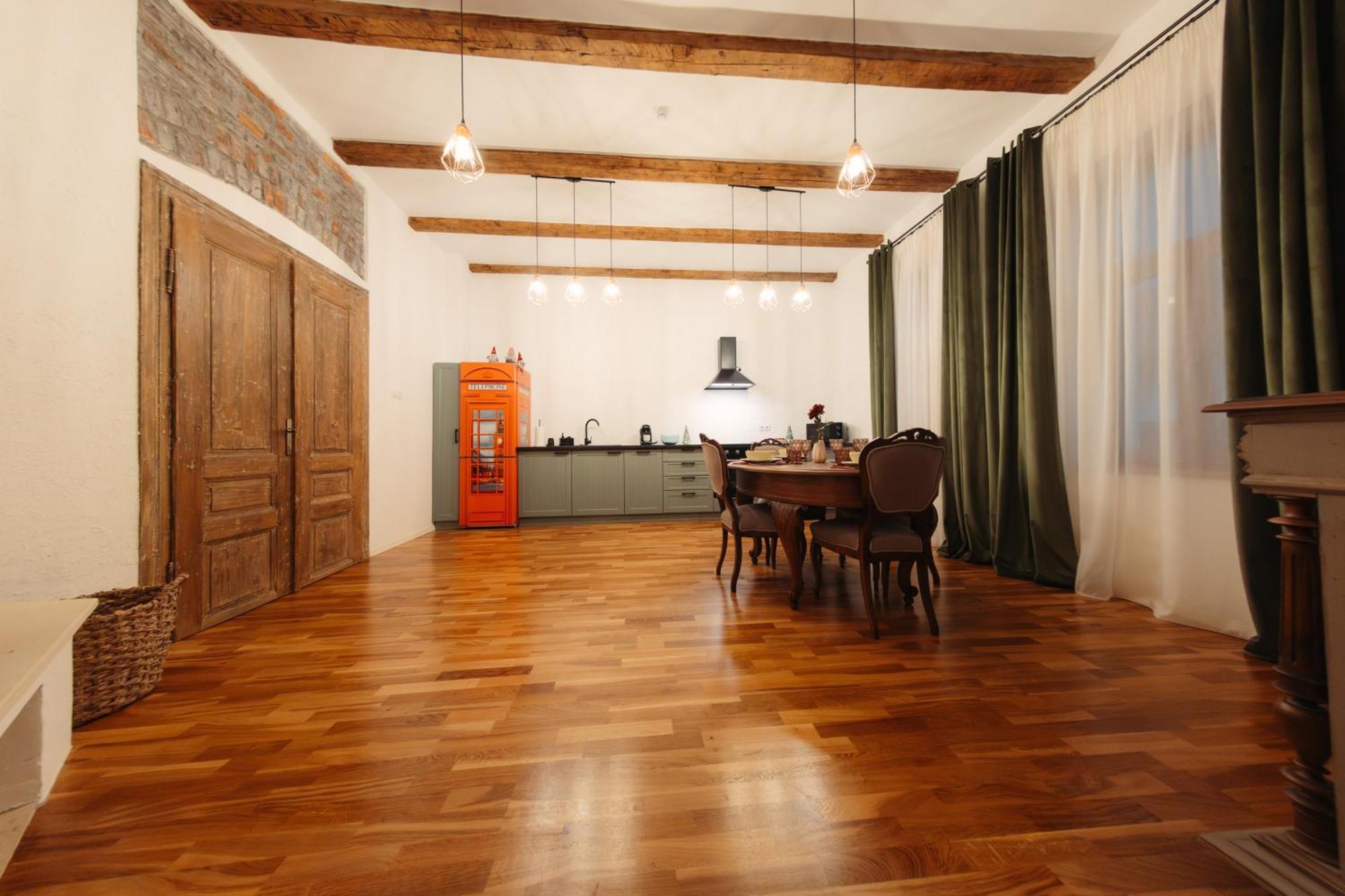 Casa 1901 Aparthotel Baia Mare Exterior photo